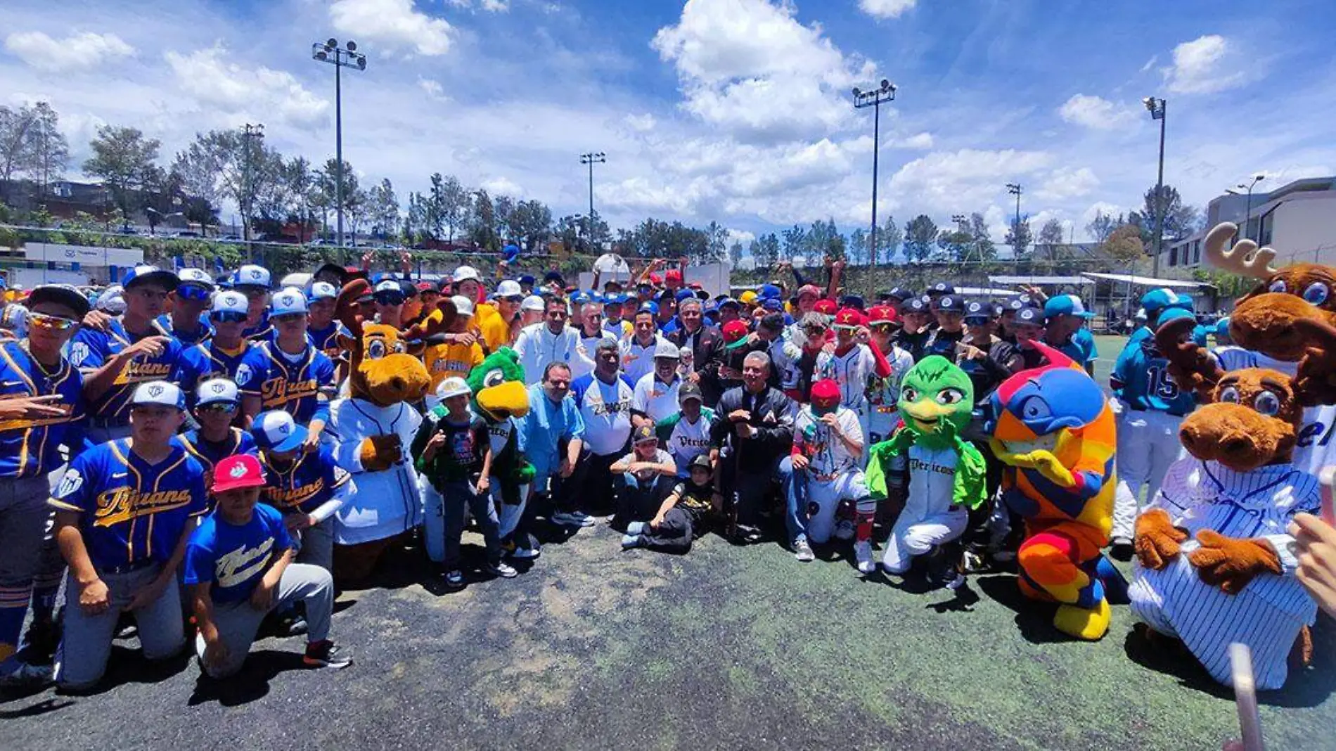 Más de 200 niños estarán disfrutando del béisbol en Puebla